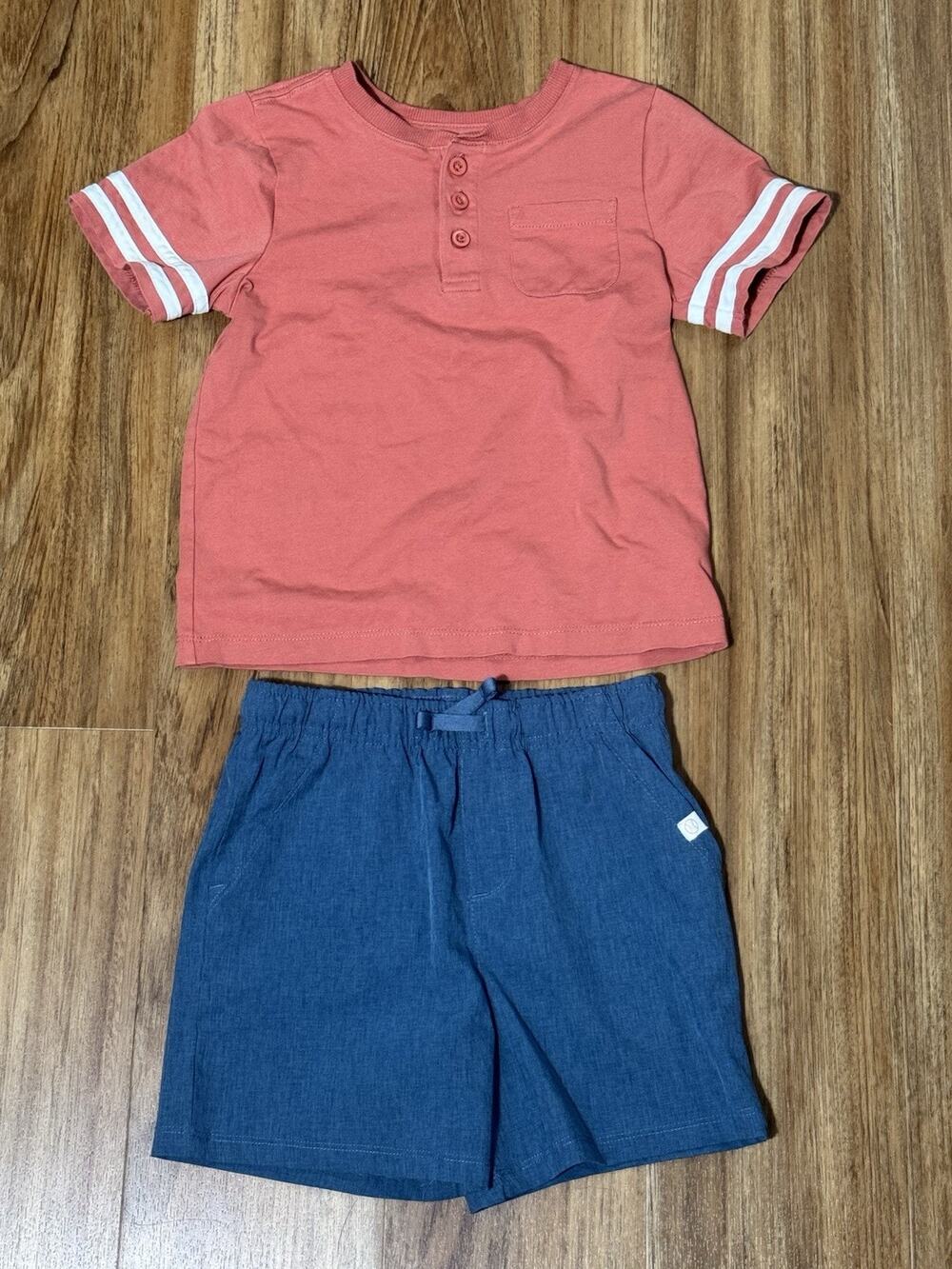 Tommy Bahama Boys Henley Shirt and Short Set Size 5T Solid Blue Short
